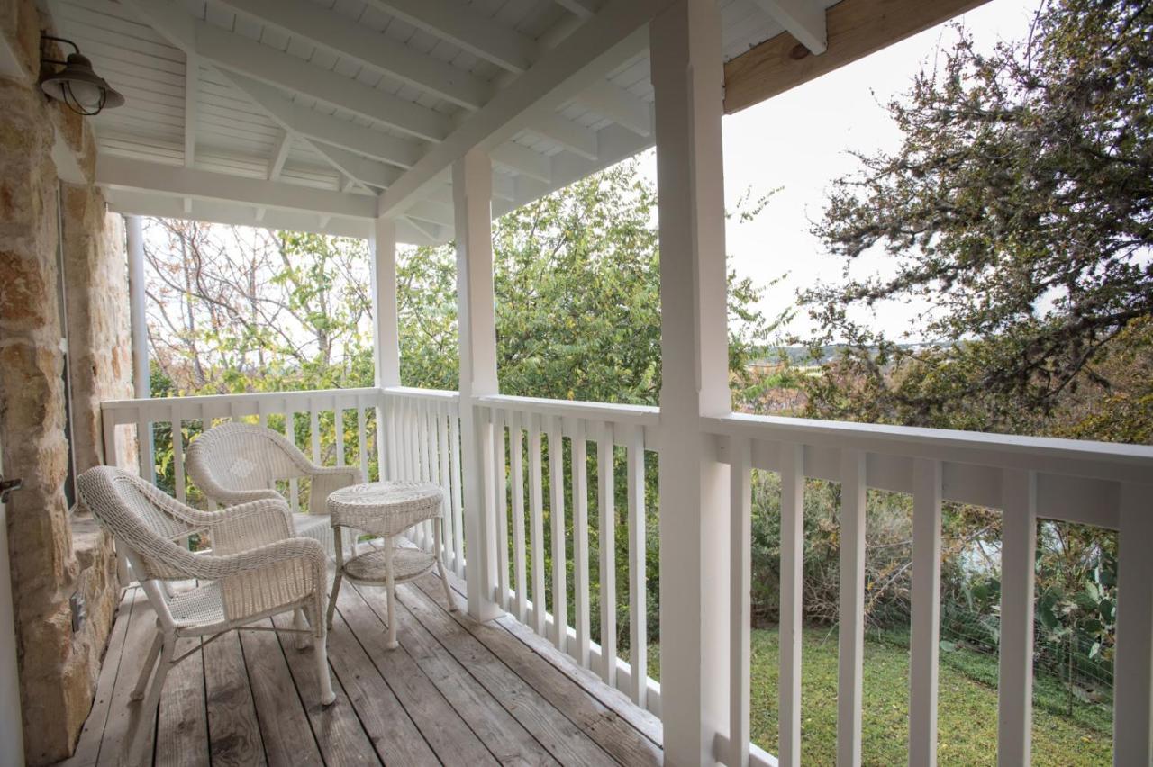 Gruene River Hotel & Retreat ニューブラウンフェルズ エクステリア 写真