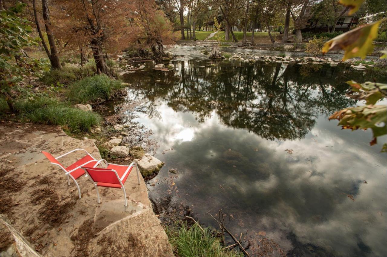 Gruene River Hotel & Retreat ニューブラウンフェルズ エクステリア 写真